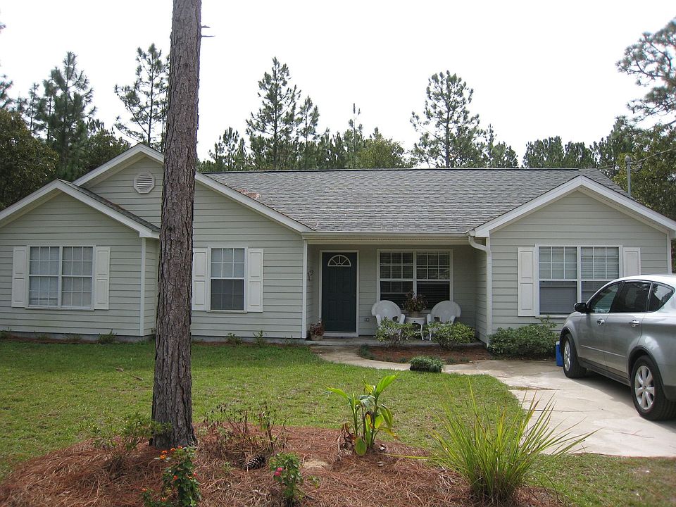 1st image of 136 Eastgate Way