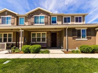 876 W Berkeley Dr, North Salt Lake, UT 84054