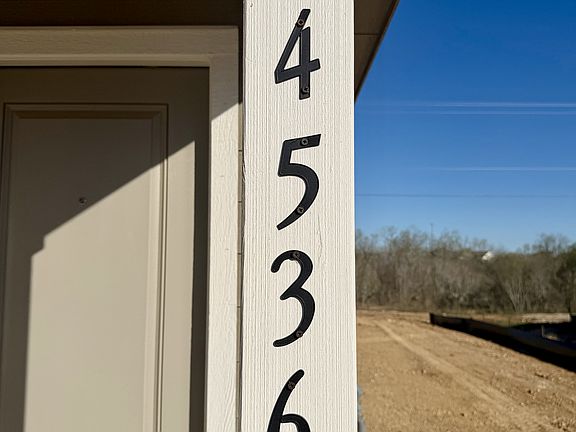 5th image of 14536 Azzurro Stone