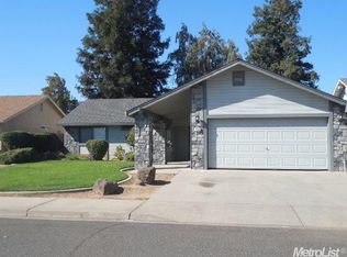 284 Caballos Ct, Oakdale, CA 95361