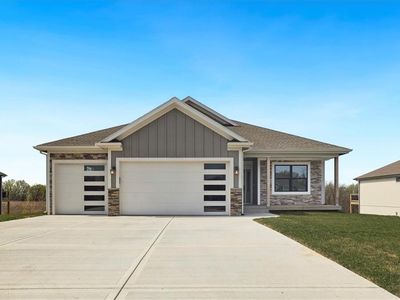 609 Blackhawke Dr, Smithville, MO, 64089
