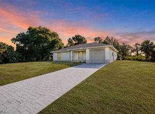 313 Laurel Ave, Lehigh Acres, FL 33974