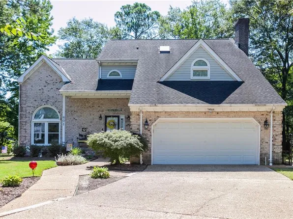 801 Kings Creek Dr, Virginia Beach, VA 23464