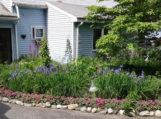 1 13th Ave, Halifax, MA 02338