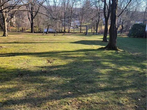 Sunset Drive, Thornwood, NY 10594