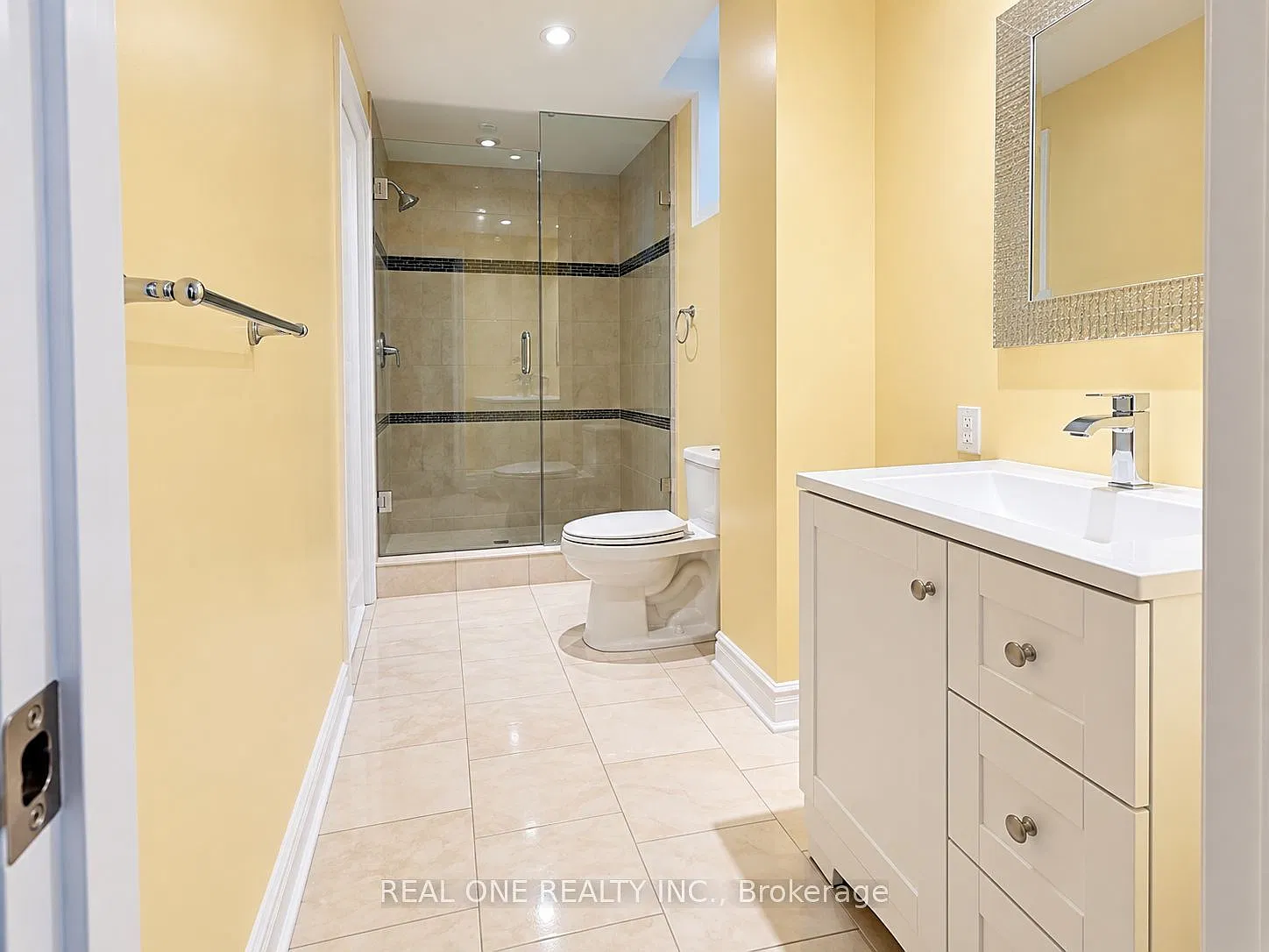 3 bed, $3,800 — Photo 3