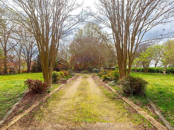 2nd image of 5237 Pickett River Dr
