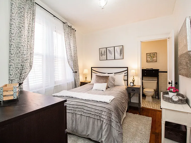 191 Kent St #1 — Photo 14