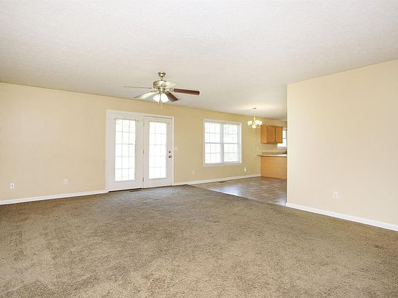 5th image of 1124 Windsor Crossing Ln