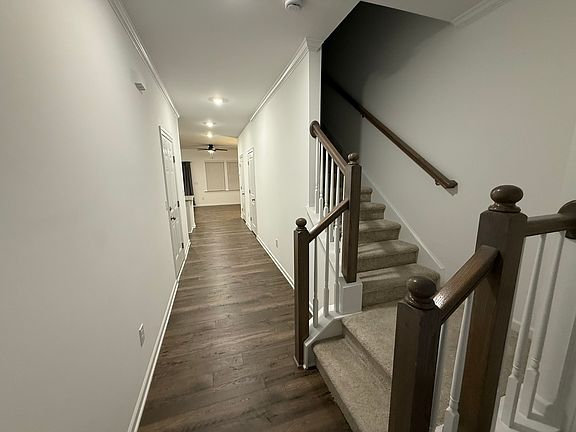 Foyer entry