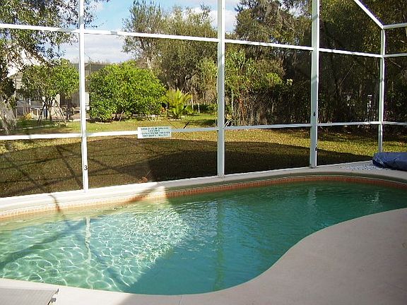 5th image of 4323 Creekside Blvd