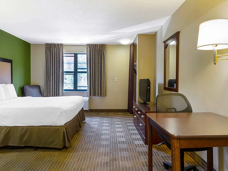 Studio Suite - 1 King Bed