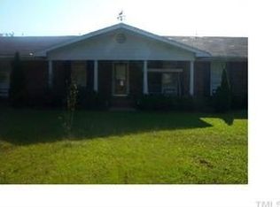 2761 Hockaday Rd, Four Oaks, NC 27524