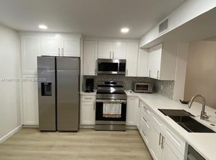 Wynmoor, Pompano Beach, FL 33066