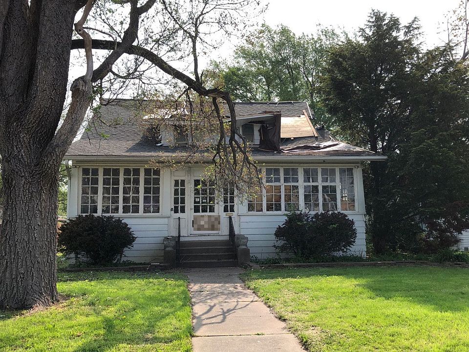 1st image of 1650 S Main St
