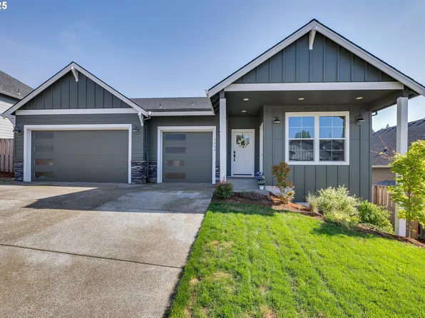 1654 NE Joy Ln, Estacada, OR 97023
