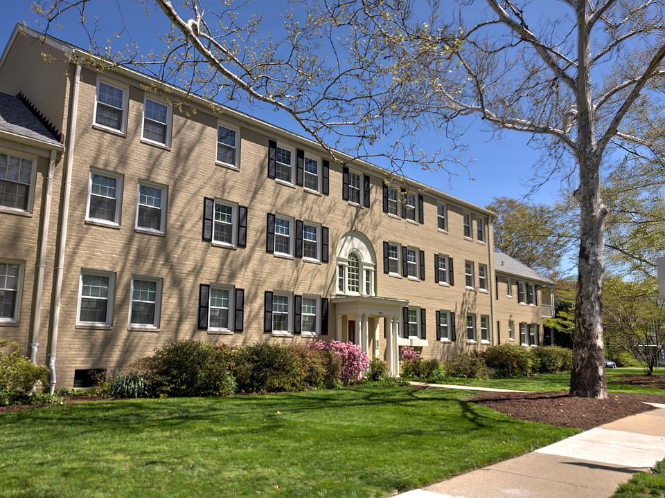 1st image of 1100 Belle View Blvd APT B1