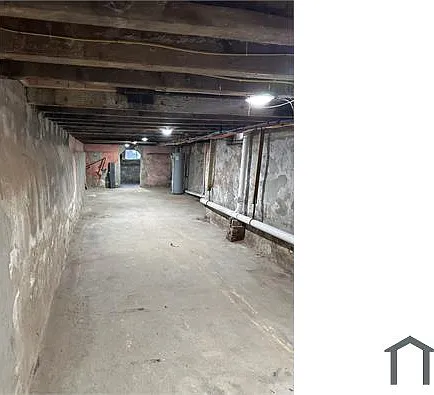 28 E Bringhurst St — Photo 11