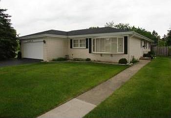 1st image of 204 Norman Ct