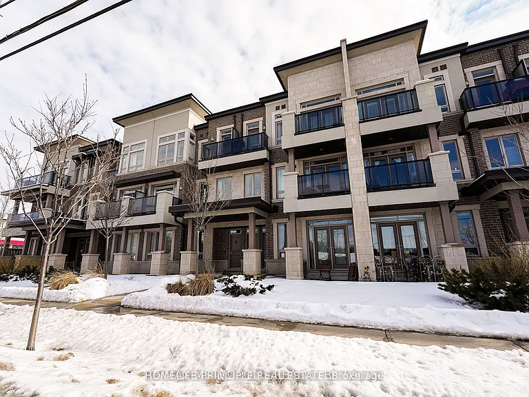 9621 Jane St #6 — Photo 2