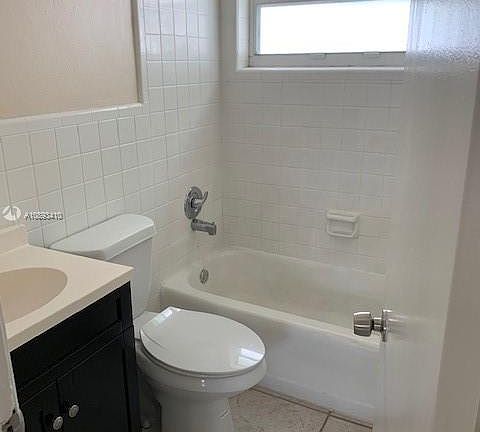 5th image of 615 NW 18th St #1