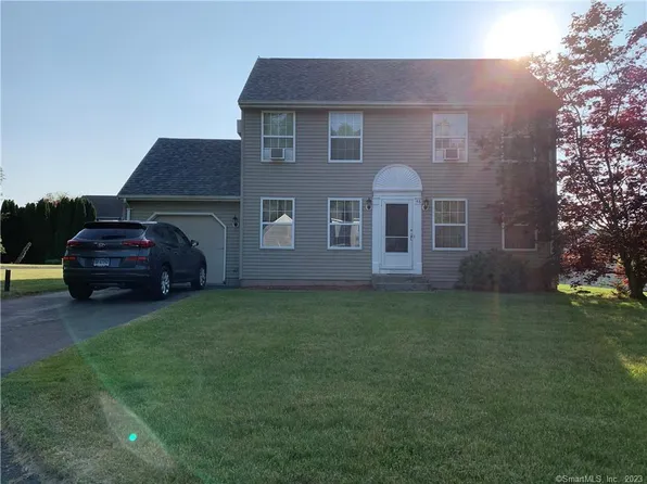 46 Bentley Drive, Manchester, CT 06042