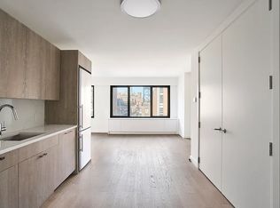 220 E 72nd St #10E10, New York, NY 10021