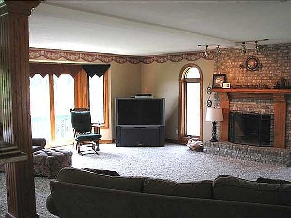 View of HUGE great room (notice french doors-second access to the large deck)