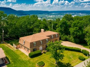 205 Mission Ridge Rd, Rossville, GA 30741