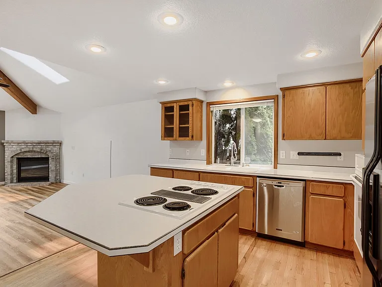 13189 SW 154th Ave — Photo 7