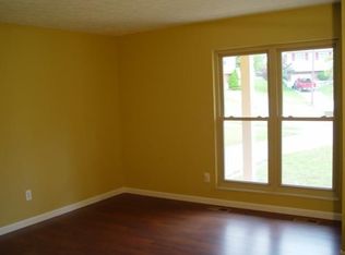 8428 Wintergreen Ct, Florence, KY 41042