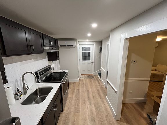 2nd image of 69 Mechanic St #A