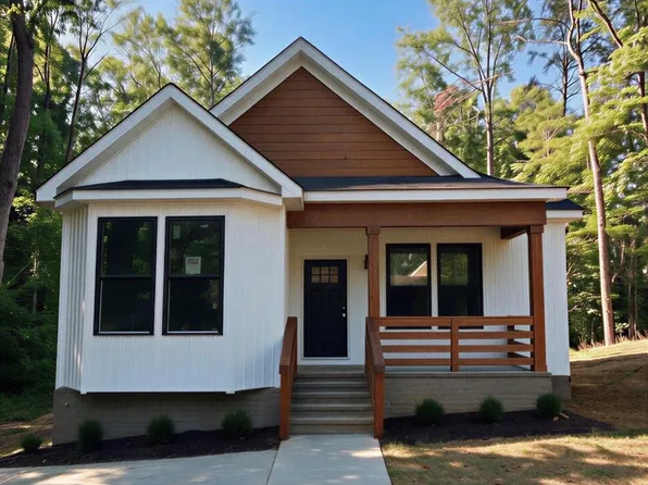 641 Knollwood Cir, Albemarle, NC 28001