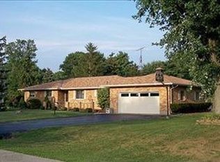 4050 Tomahawk Dr, Medway, OH 45341