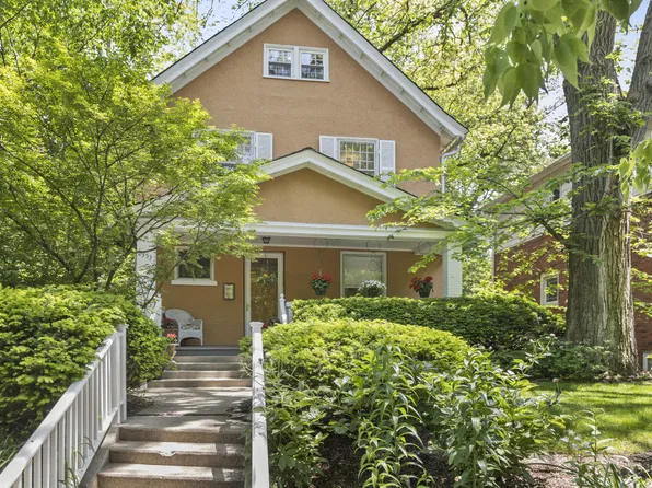 2353 Ridge Ave, Evanston, IL 60201
