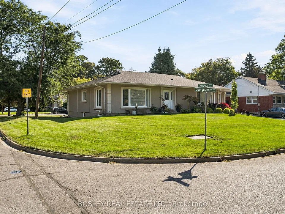 9 George Jones St #LOWER