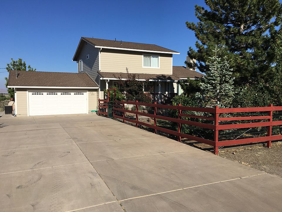 1st image of 472-250 Karat Gold Ln