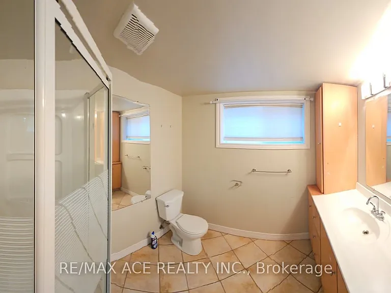 2 Botany Hill Rd #BASEMENT — Photo 13