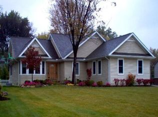 129 Evaline Dr, Troy, MI