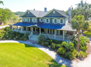 10 Sandy Ridge Rd, Beaufort, SC 29902