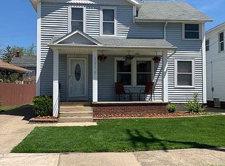 17813 Ingleside Rd, Cleveland, OH 44119