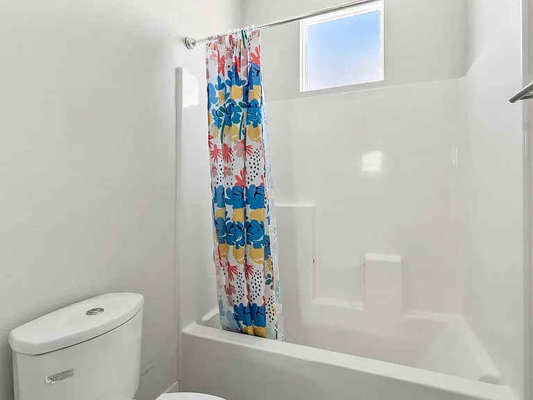 8417 Tweedy Ln — Photo 16