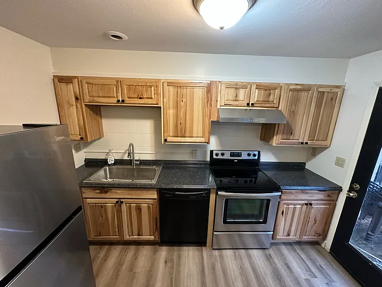 120 James St #1 — Photo 4
