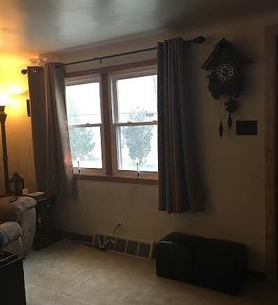 5th image of 299 E Edgewood Ave