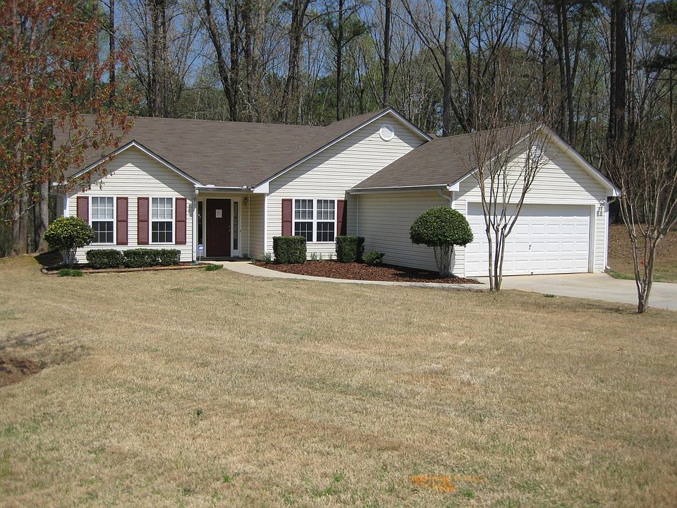1st image of 3145 Autumn Woods Dr