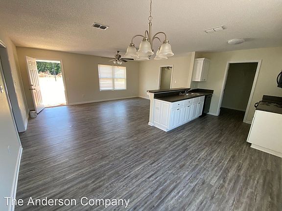 2nd image of 128 Twelve Oaks Ct