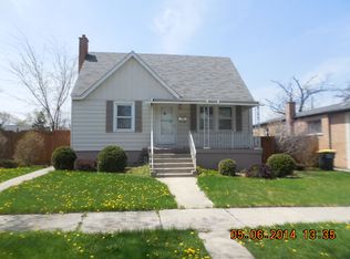 17512 Community St, Lansing, IL 60438