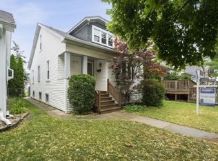 5725 N Melvina Ave, Chicago, IL 60646