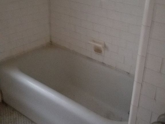 5th image of 1448 N Luna Ave