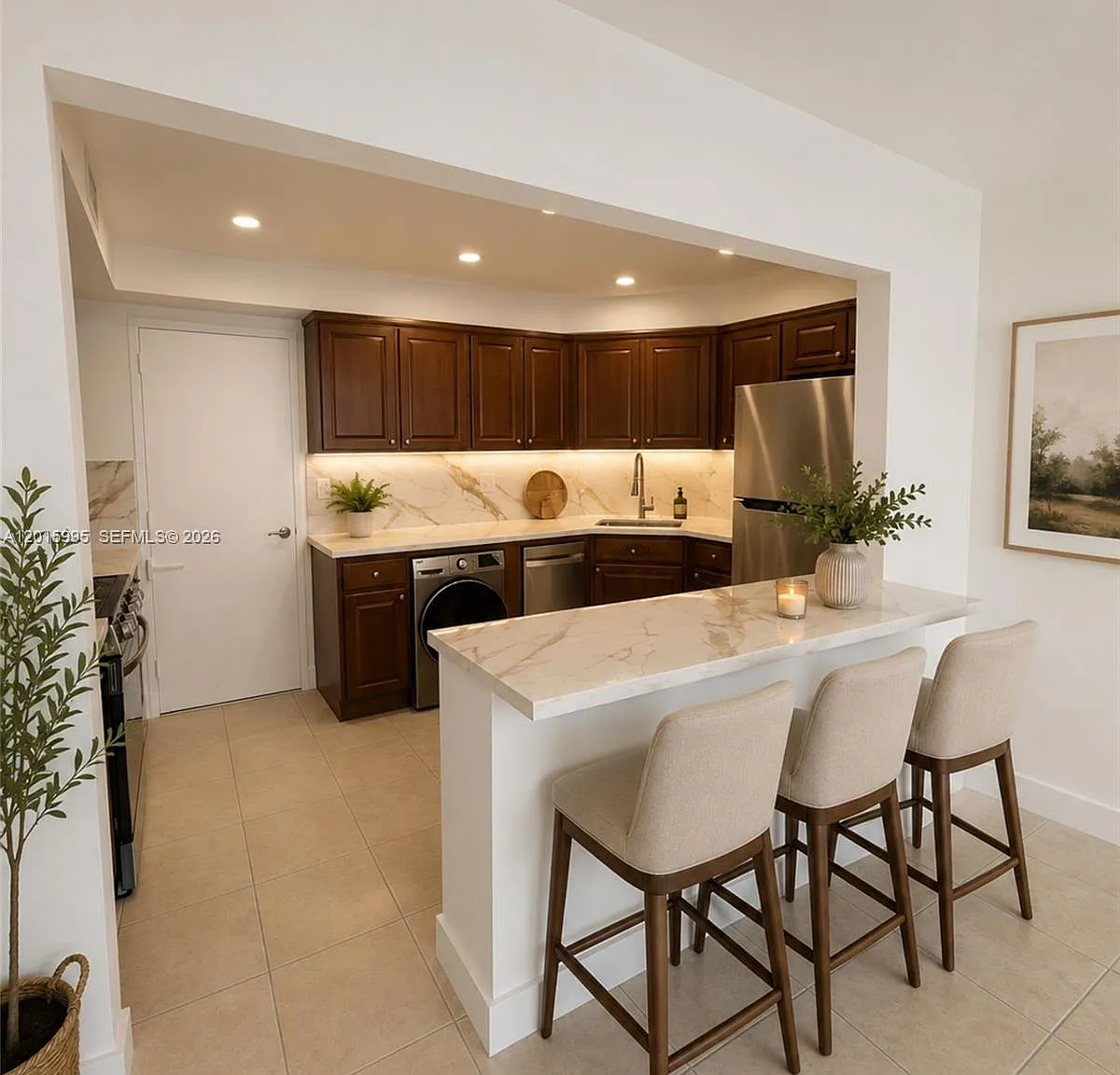 Brickell Bay Tower Condo — Photo 2